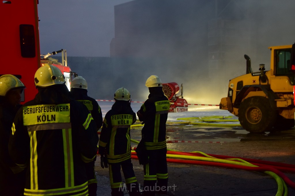 Feuer 3 Koeln Poll Poller Kirchweg P0529.JPG - Miklos Laubert